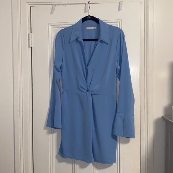 Abercrombie Long Sleeve Knot Dress - Picture 1 of 2